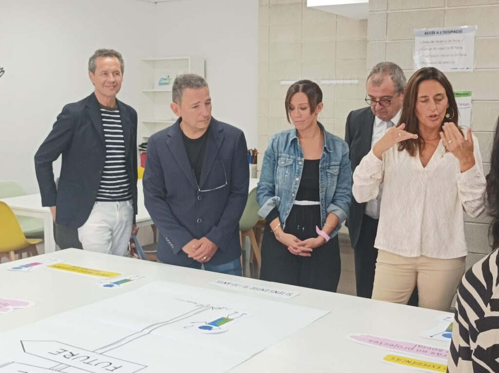 La Fundació Barnola-Vallribera assisteix a la inauguració de l’Espai Biela, un nou projecte per impulsar la formació i la inserció laboral de joves